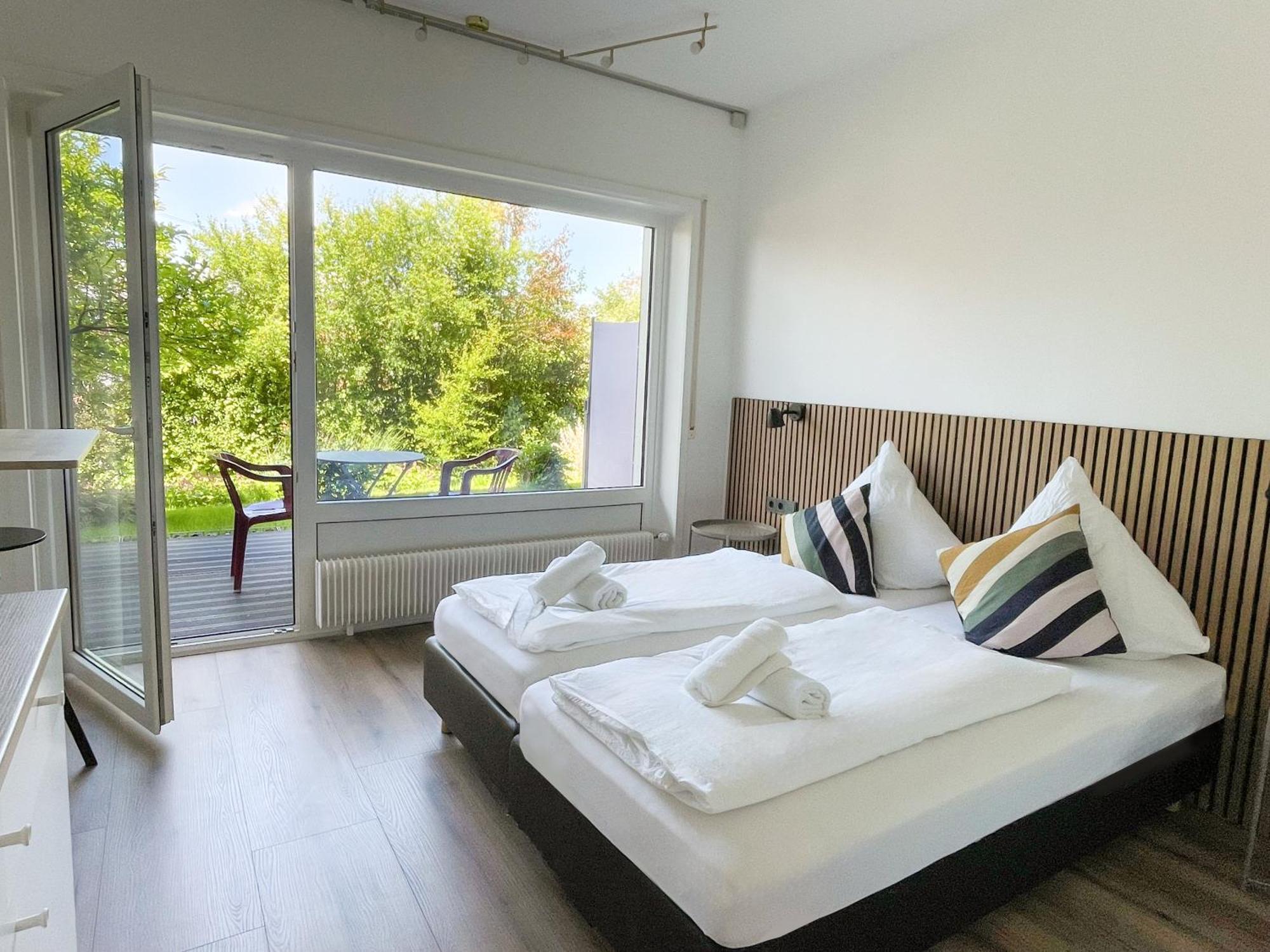Moderne Apartments - Hotel Buchberg Берматинген Экстерьер фото